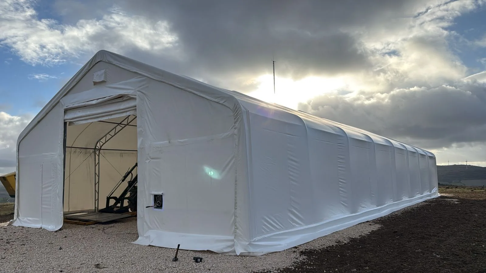 Capannone di Stoccaggio 10 × 24 × 5,20 m